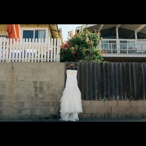 Monique Lhuillier wedding dress